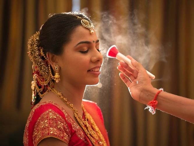 Party Makeup: Enhance Your Look for Every Special Occasion